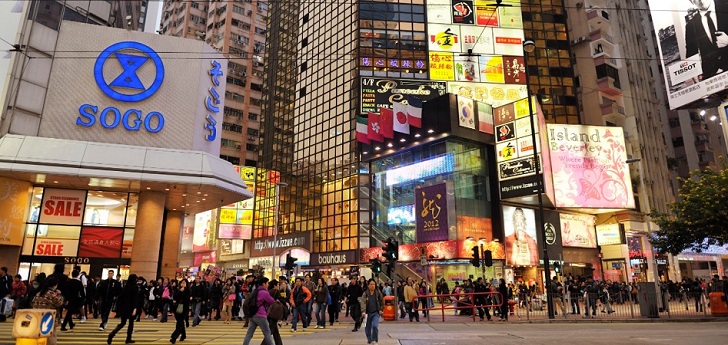 Hong Kong desafía a las protestas y se mantiene Causeway Bay como la calle más cara del mundo para el retail